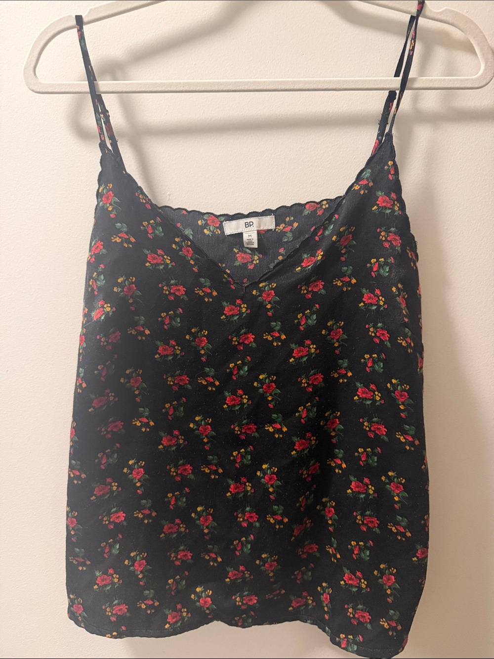 bp Black Floral Spaghetti-Strap Cami with Red Rose Print